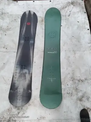 Snowboardy