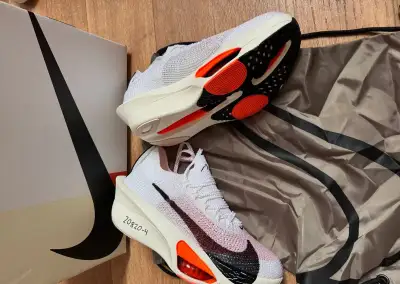 Běžecké tenisky Nike