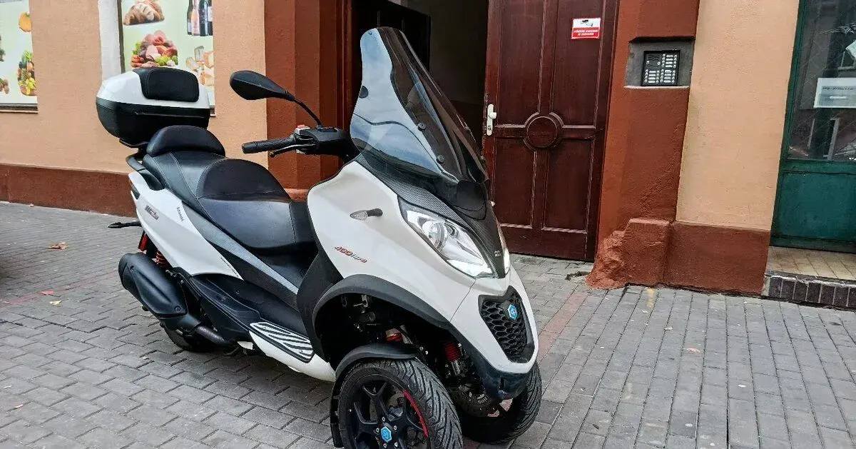 Piaggio MP3 400 HPE