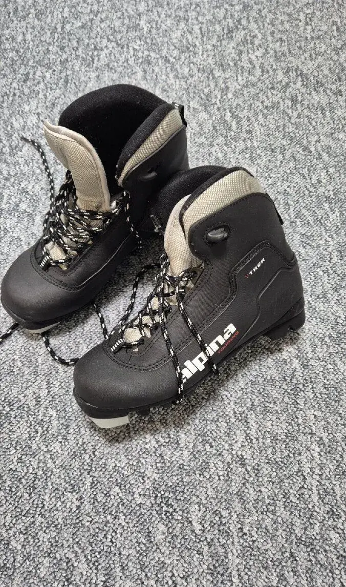 Juniorské běžkařské boty ALPINA Touring vel 36 NNN
