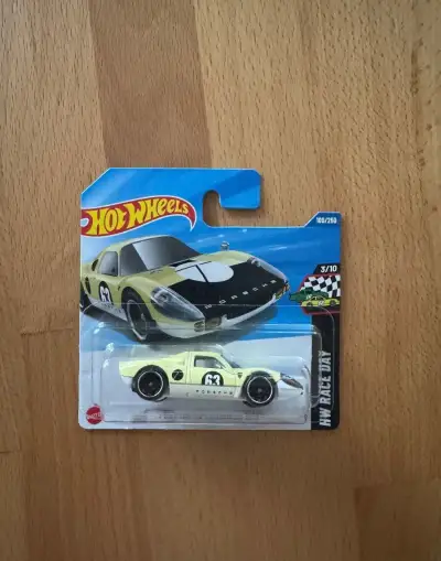 Hot Wheels - Porsche 904 Carrera GTS - HW Race Day - HYX41