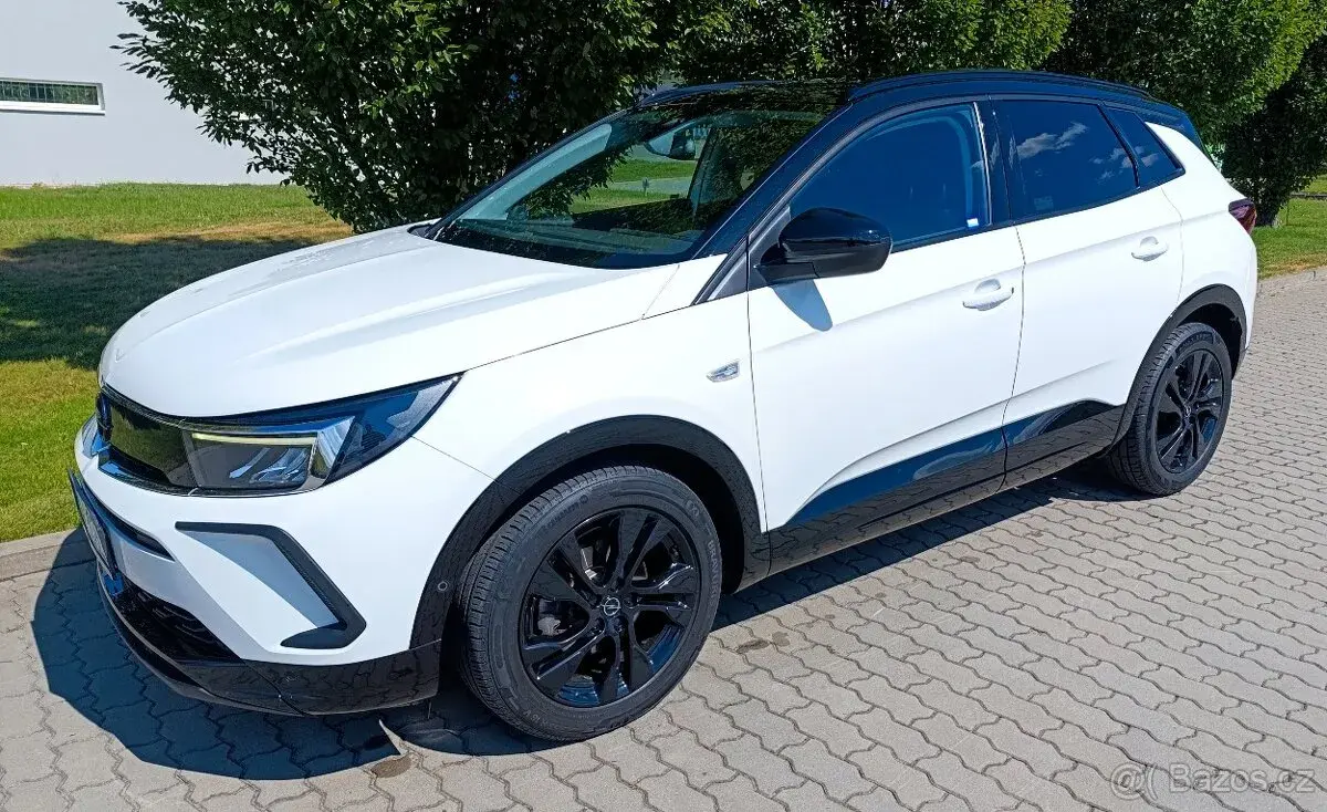 Opel Grandland – 2022, 116 000 km