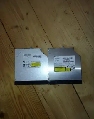 CD I DVD mechanika