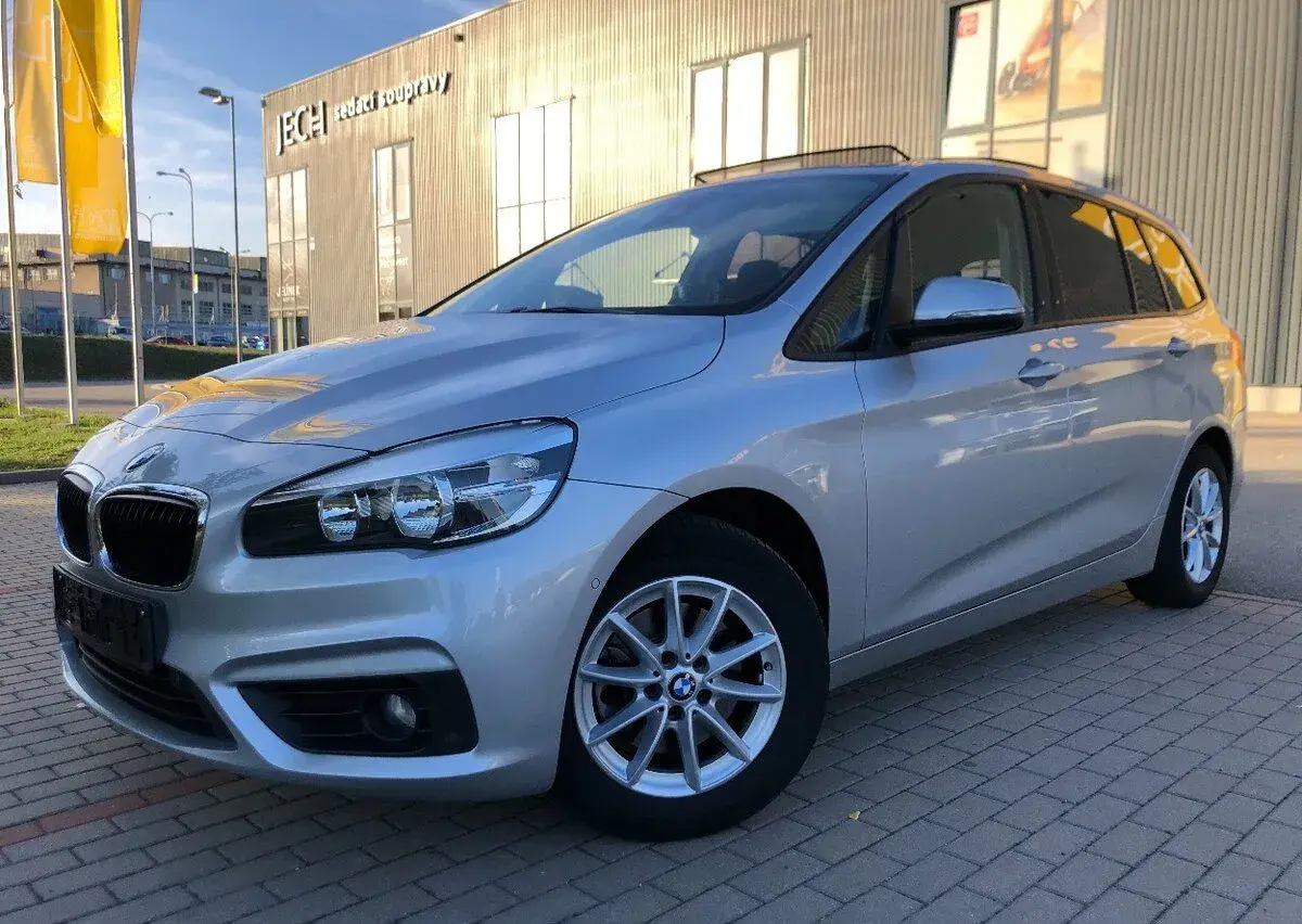 BMW 218d – 186 455 km