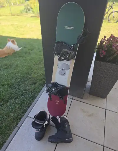 Snowboard komplet Hatchey Viva 135
