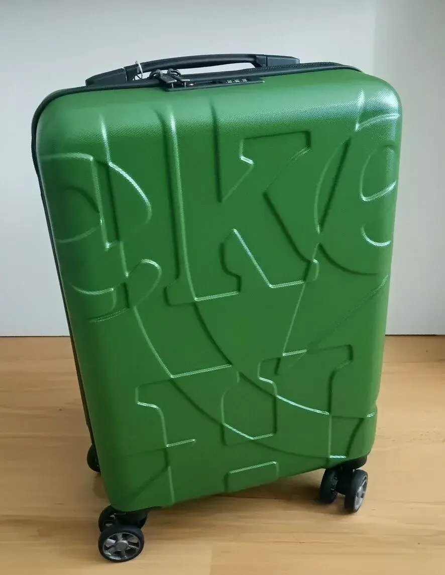 Nový cestovní kabinový kufr - Heineken - Limitovaná edice