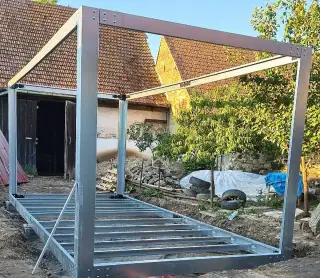 Montovaný kontejnerový rám 7, 8 x 3,3