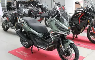 Zontes 368 Gizmo - adventure scooter