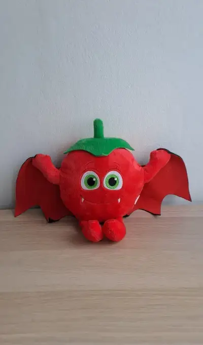 Plyšové rajče upír - Billa - Halloween