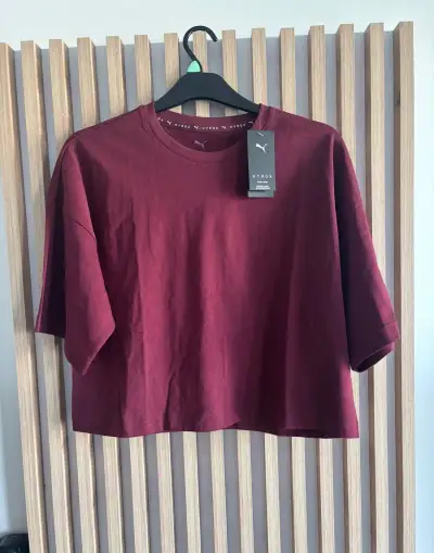 Nove crop triko Puma