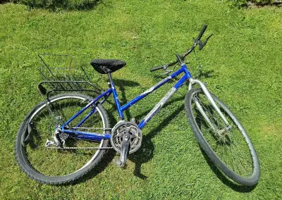 Starší kolo – vhodné na opravu/díly - nepojízdné