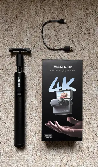 Insta360 GO 3S 128 GB + originální Invisible Selfie Stick