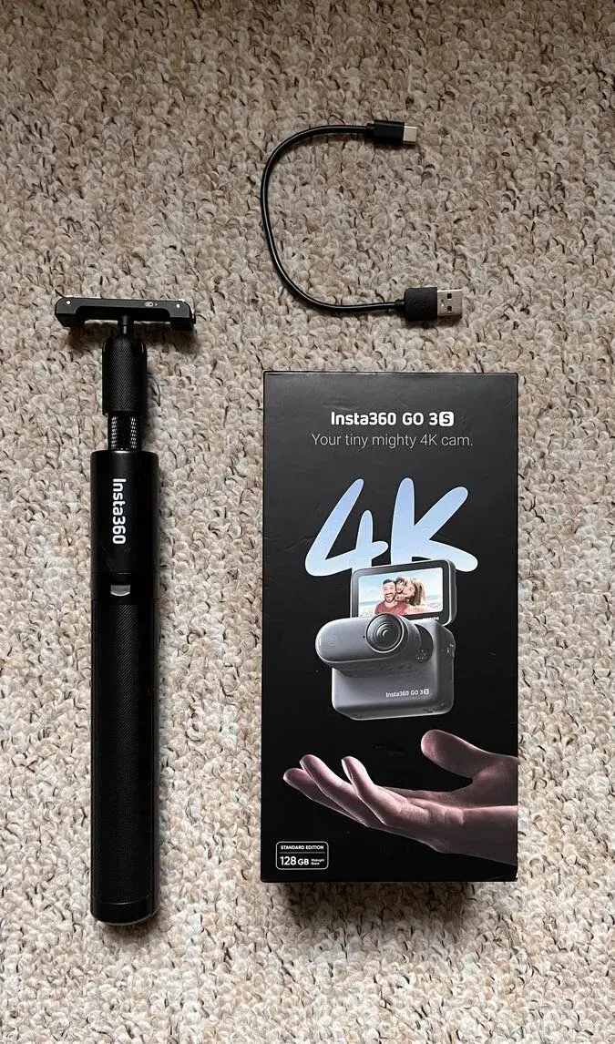 Insta360 GO 3S 128 GB + originální Invisible Selfie Stick