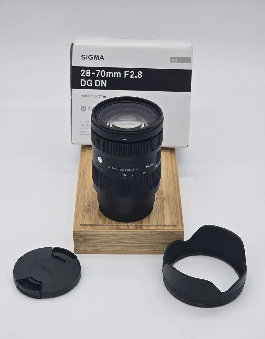 Sigma 28-70mm F2.8 DG DN Contemporary | ZÁRUKA
