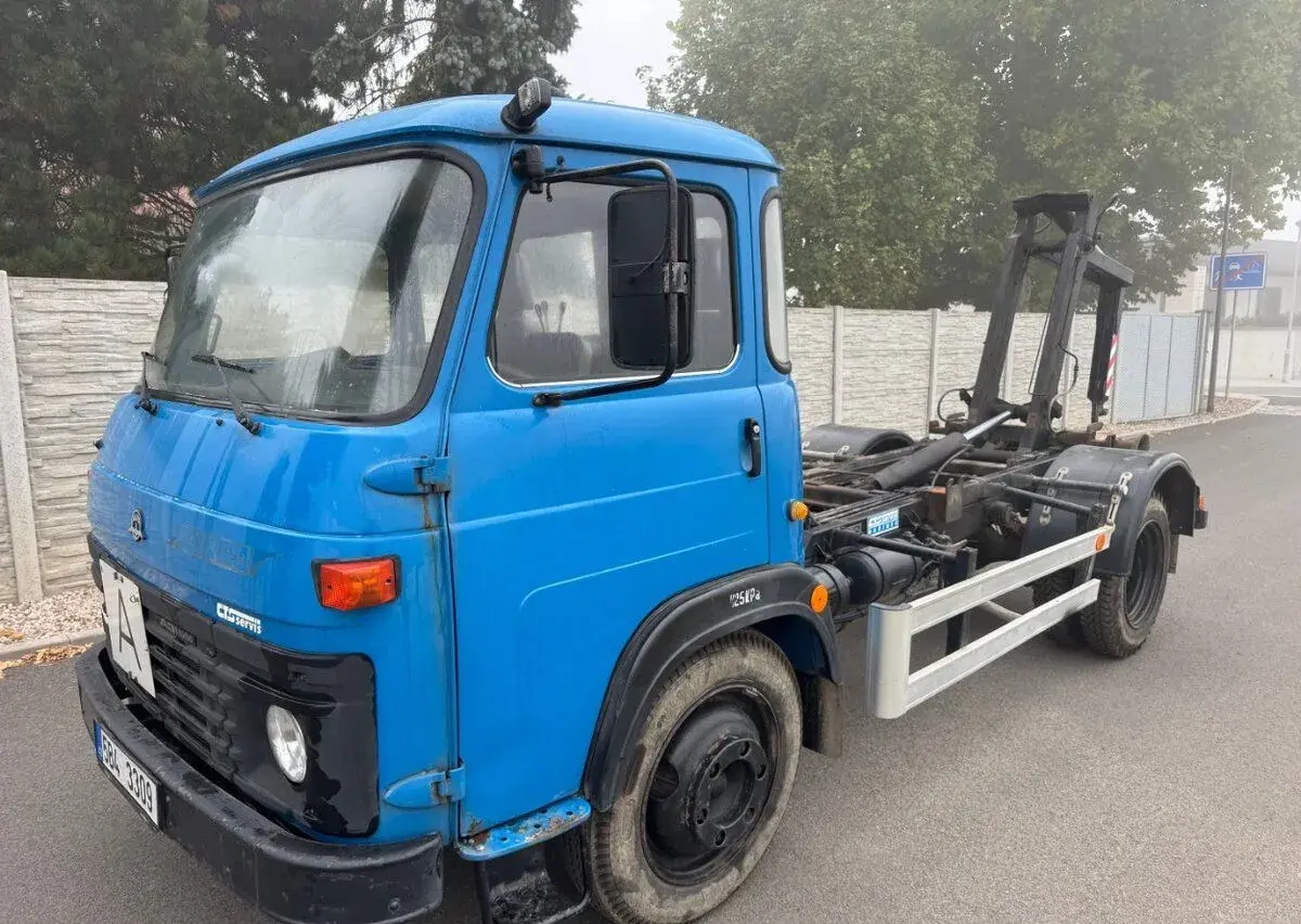 AVIA A31T Kontejner Top stav