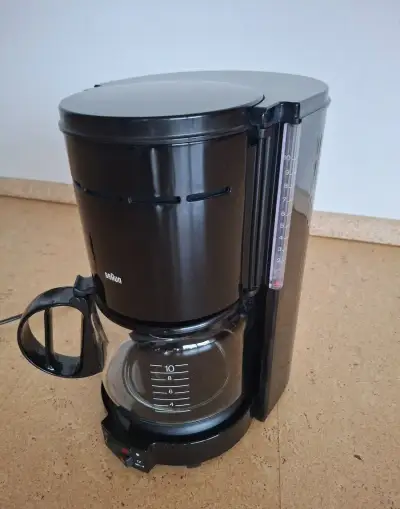 Zcela nový, černý překapávač Brown Aromas Aromamaster