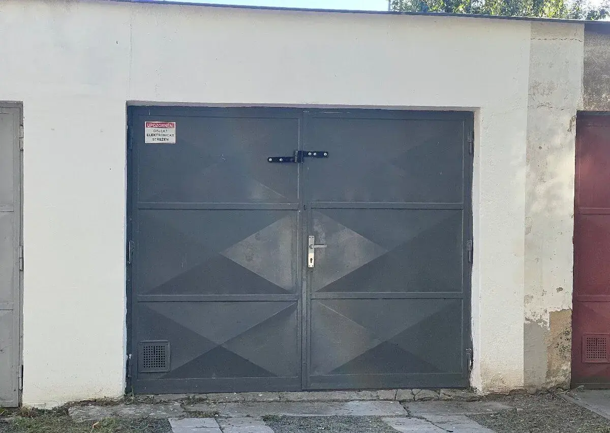Pronajmu garáž na ulici Jiráskova Opava