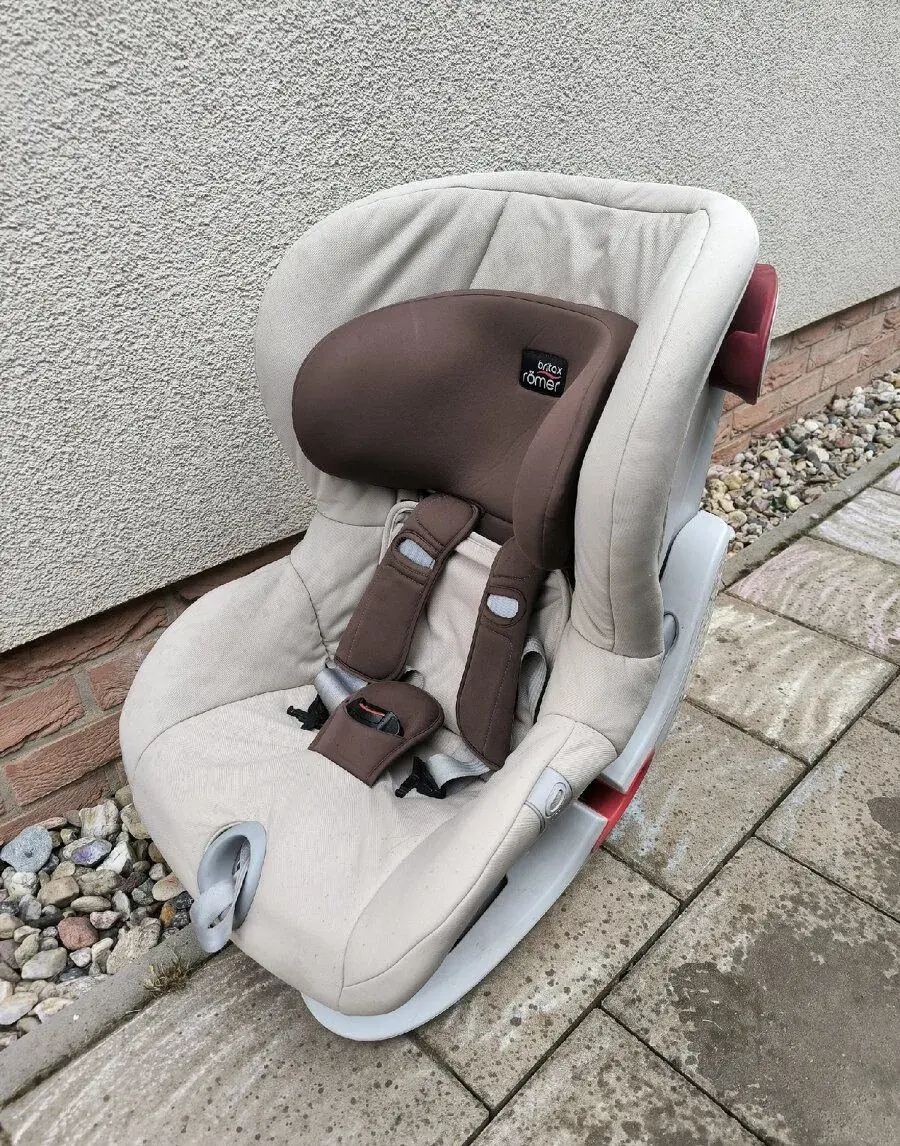 Autosedačka Britax Römer King II