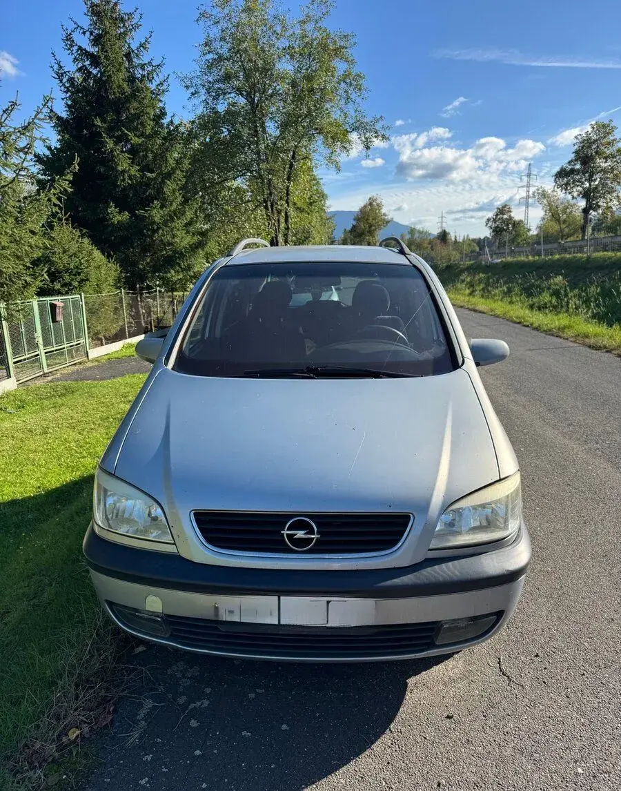 Opel Zafira – 2003