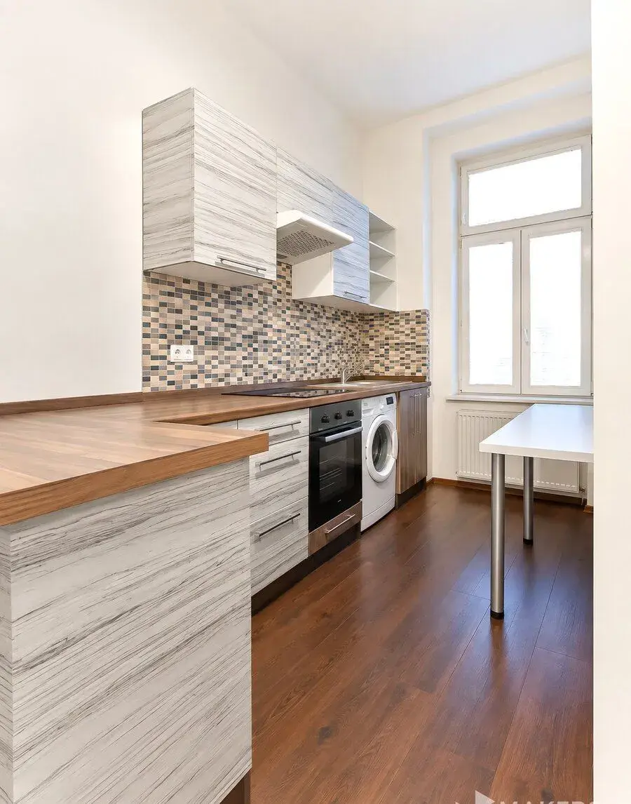 Prodej bytu 3+1, 70,5 m², Praha - Košíře, ul. Plzeňská
