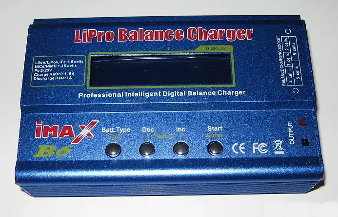 Rychlonabíječ / vybíječ / balancer iMAX B6