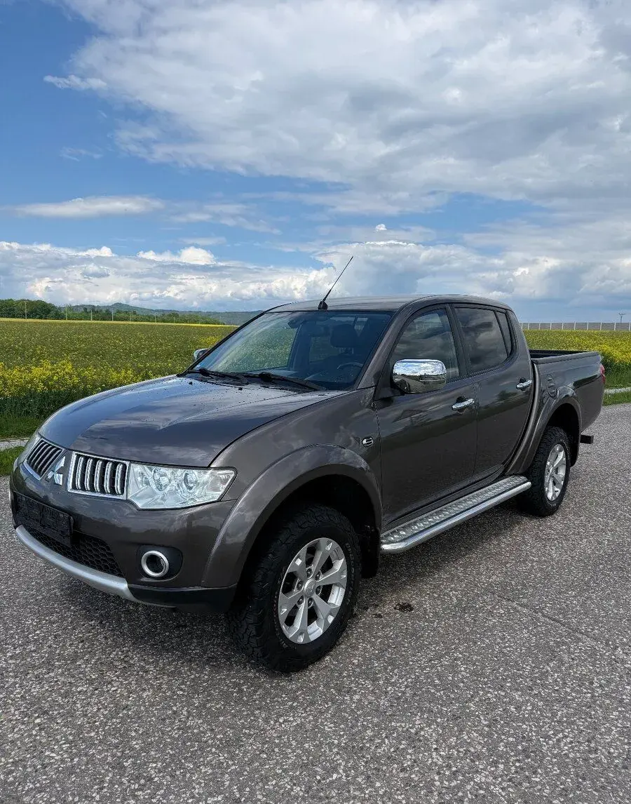 Mitsubishi L200 – 2014, 141 680 km
