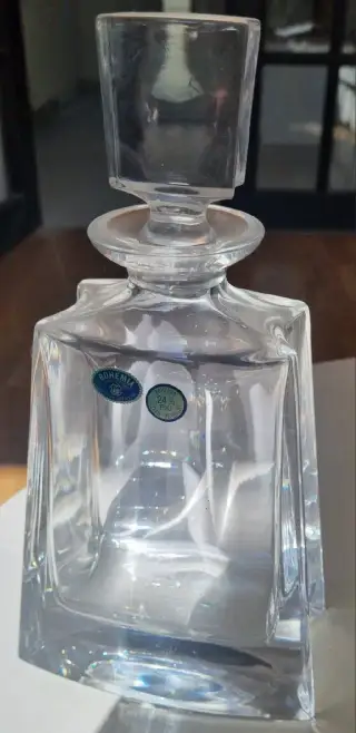 křišťálová karafa Bohemia Crystal 24% PbO