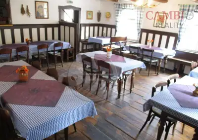 Pronájem restaurace, 200m2, Cheb, Náměstí Krále Jiřího z Pod