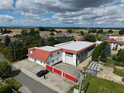 Prodej komerčního areálu 996 m², pozemek 1 602 m² –Opava