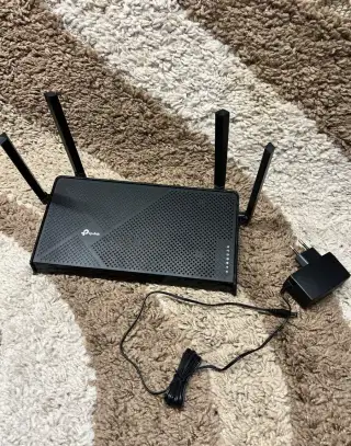 WIFI router. TP-LINK Archter BE3600