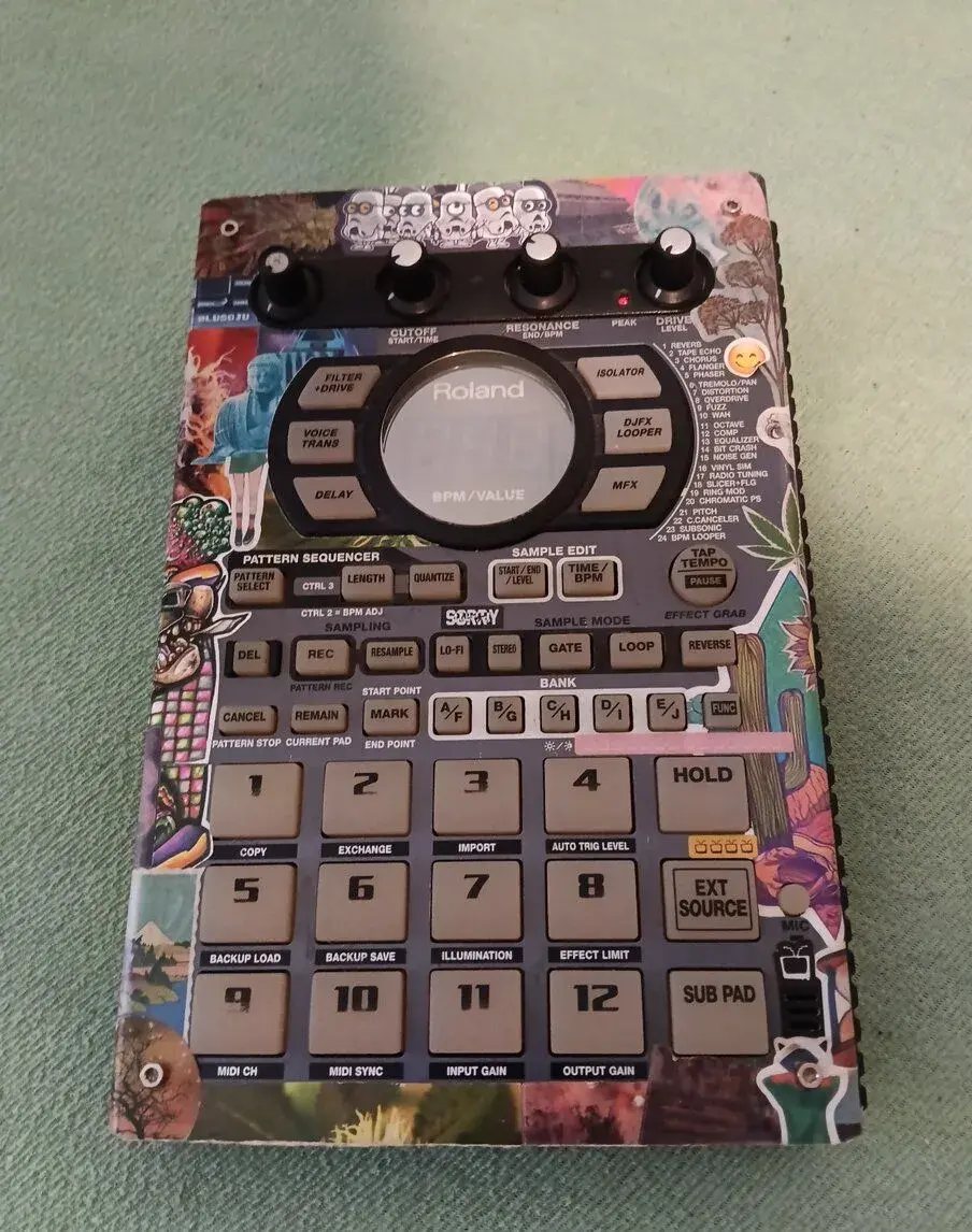Roland SP 404SX