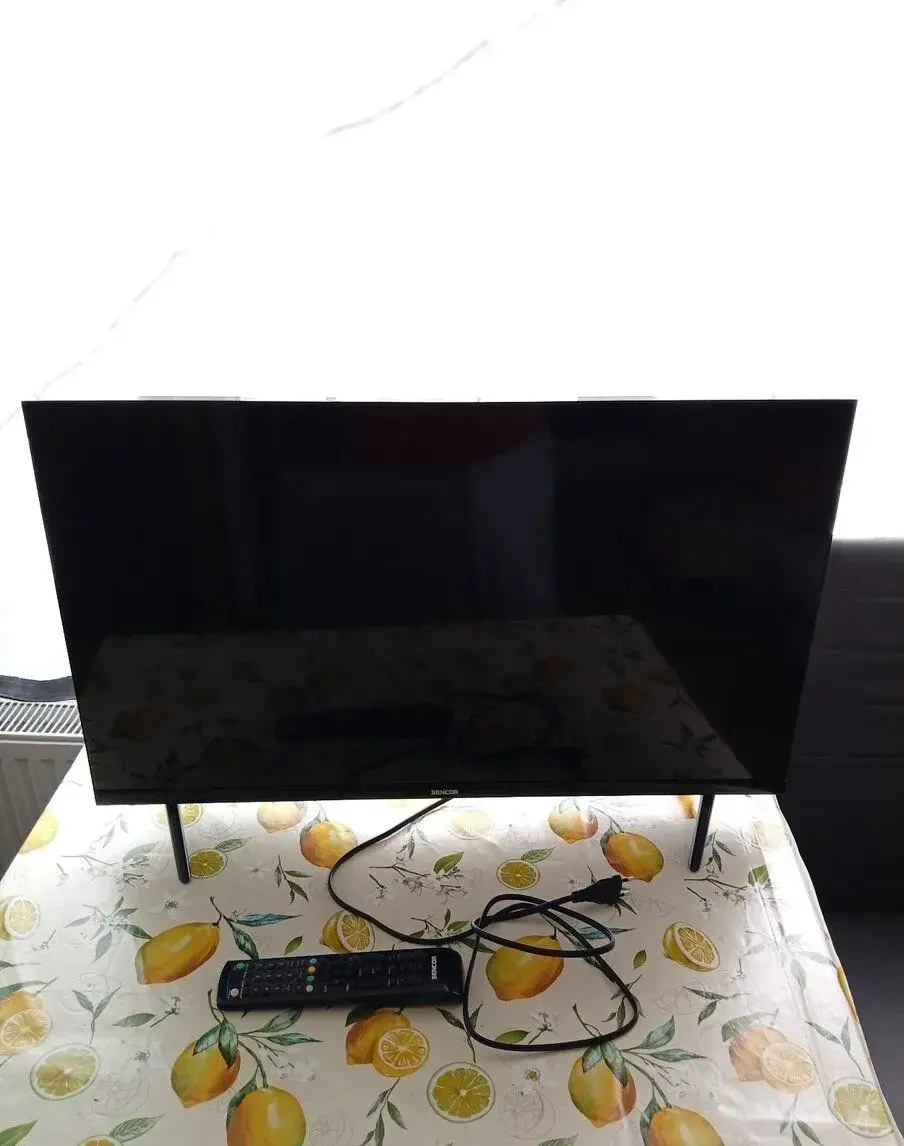 LED Televizi Sencor 82 cm - DVB - T2