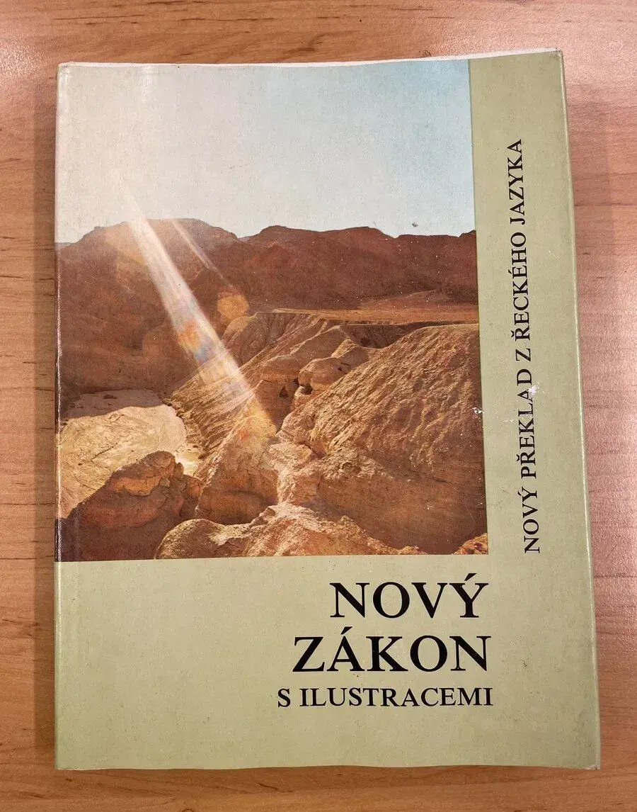 Nový zákon - ekumenický překlad s barevnými foto