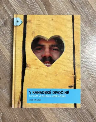 V Kanadské divočině o životě ve srubu u jezera Clark