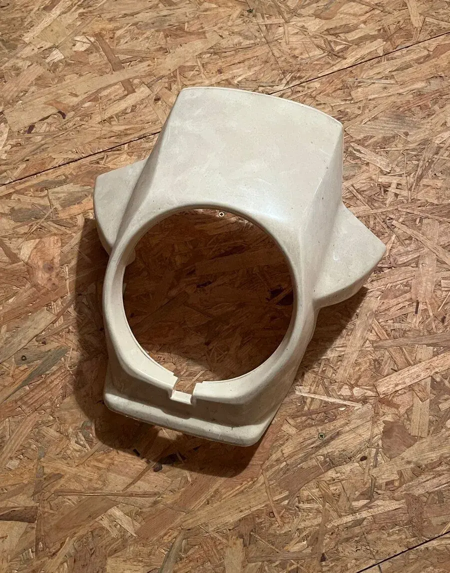 Maska světla na Jawa 634