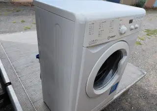 Indesit