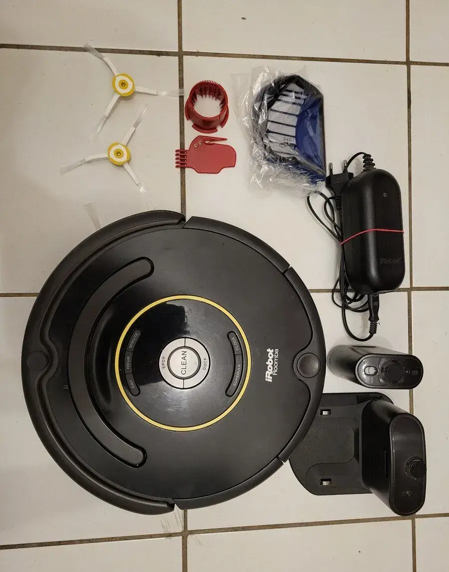 Robotický vysavač iRobot Roomba 650