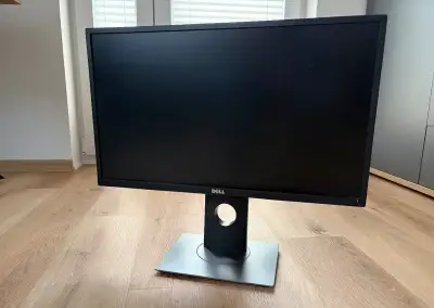 Monitor Dell P2417H – 24" Full HD - k dispozici 2 ks