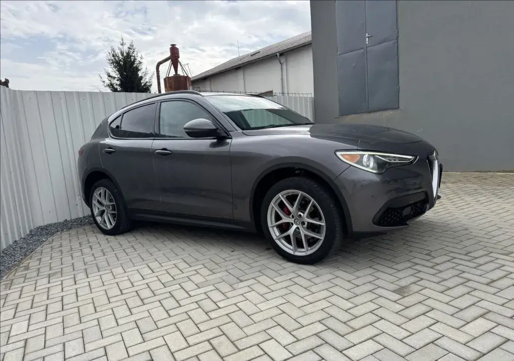 Alfa Romeo Stelvio – 2019, 38 000 km