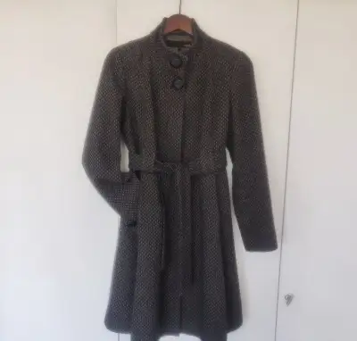 Dámský vlněný kabát se stojáčkem áčkový Next vel S