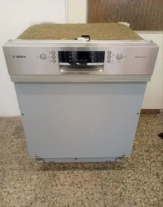 Myčka nádobí Bosch 3x koš