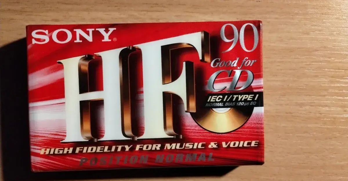 Audiokazeta Sony HF90 originálně zabalená