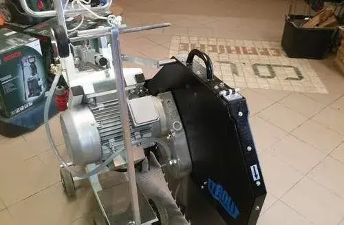 El. řezač spár TYROLIT FSE 811 7,5 kW