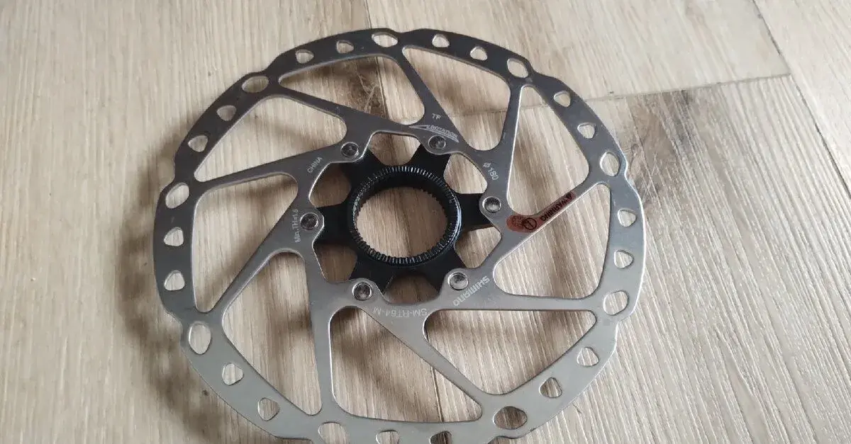 Brzdovy kotouc Shimano SM-RT 64 180mm