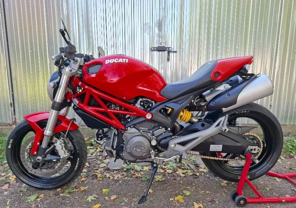 Ducati Monster 795-v EU 2.majitelé, 23tkm, cena