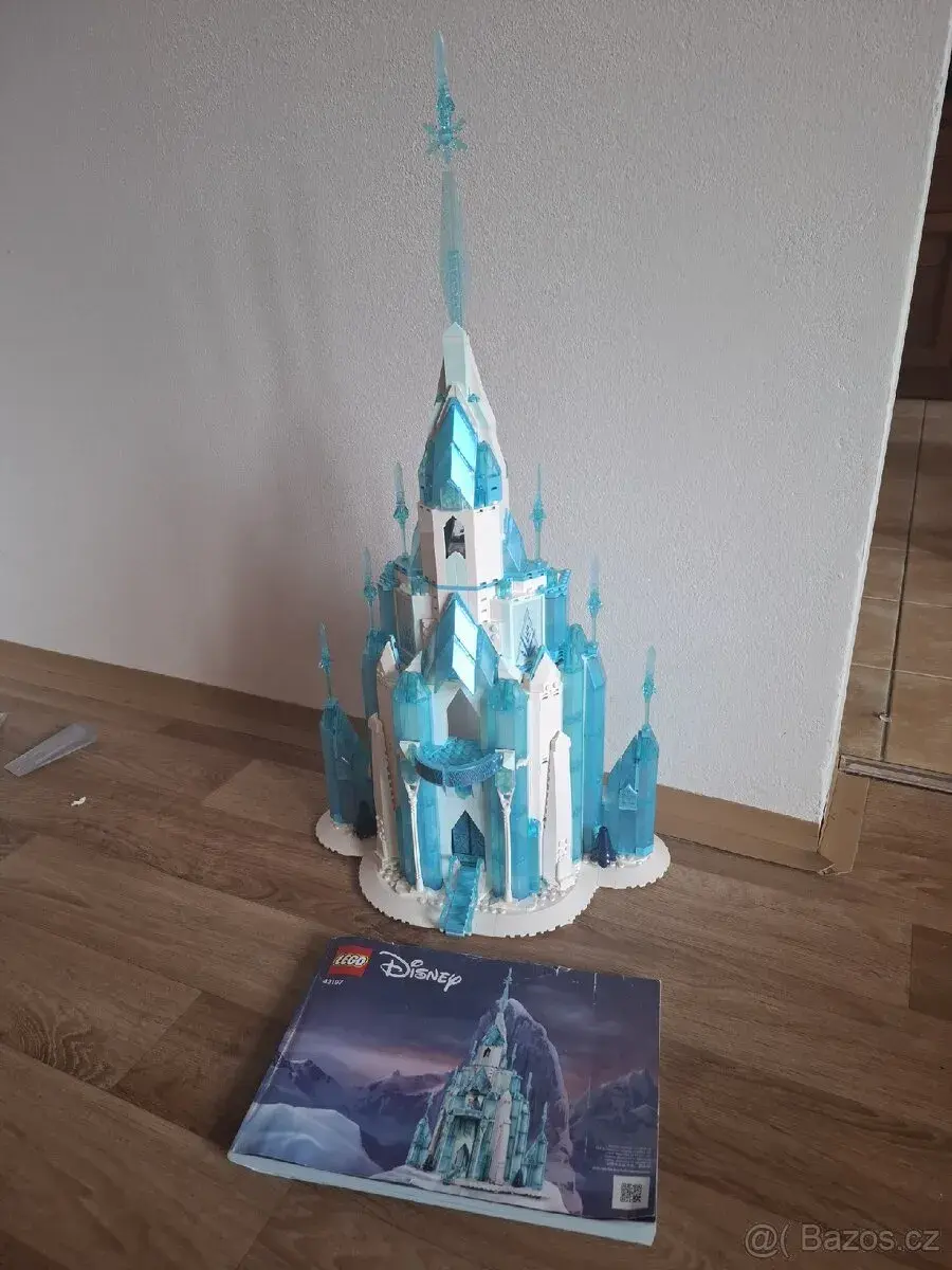 LEGO Disney Frozen 43197 Ledový zámek