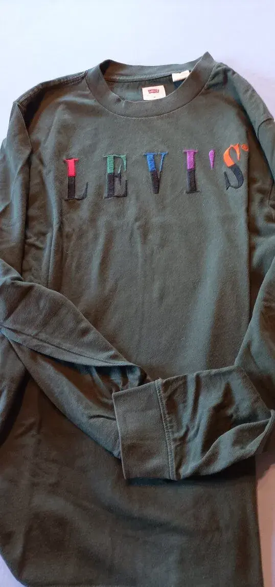 Levis mikina vel. L