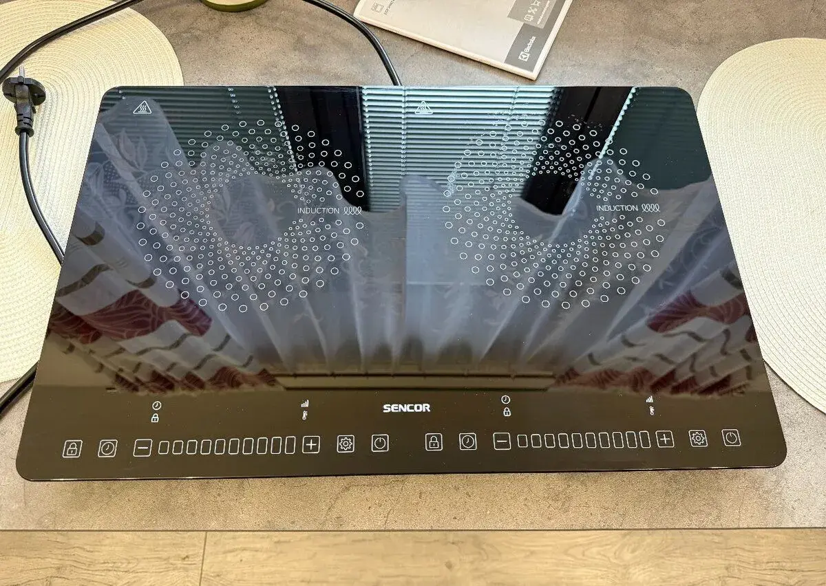 Indukční vařič Sencor SCP 4501BK