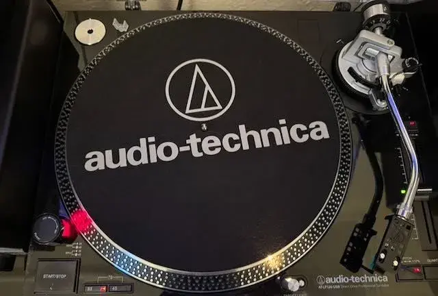 Audio-Technica AT-LP120USBHC – výborný stav