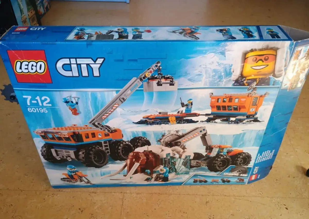 Lego City 60195 Mobilní polární stanice
